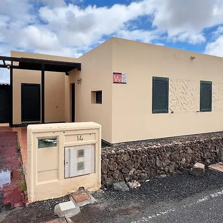 Anahi Homes Corralejo- Dracacena 14