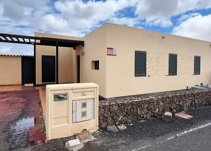 Anahi Homes Corralejo- Dracacena 14